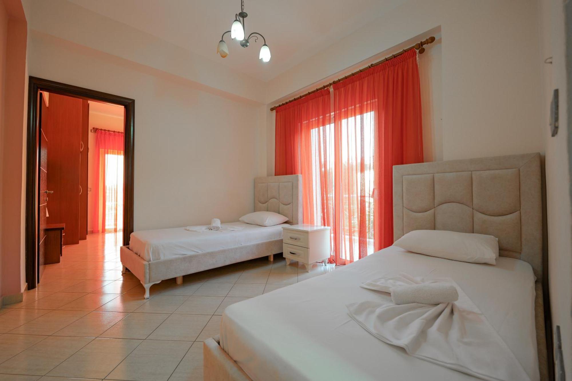 Unico Sarandë