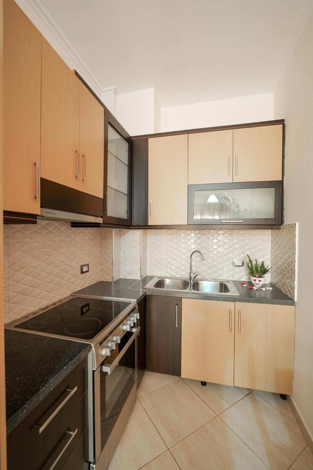 Unico 3* Sarandë